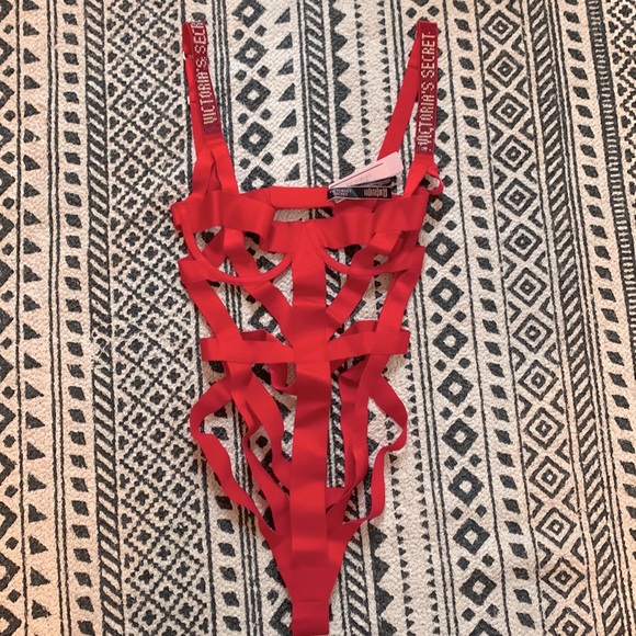 *SOLD* NWT Victoria’s Secret Bondage Strap Teddy - Picture 5 of 5
